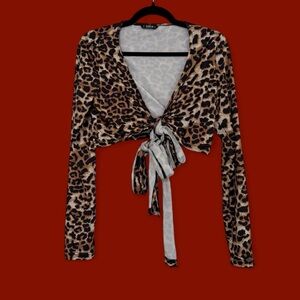 LEOPARD PRINT LONG SLEEVE TIE FRONT TOP